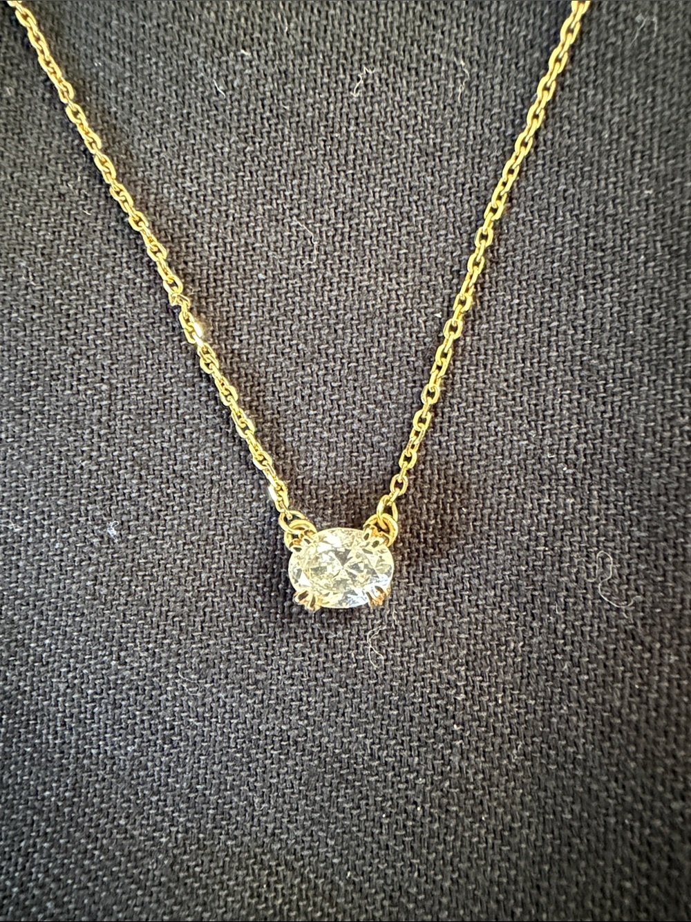 Gold tone faeux diamond necklace.